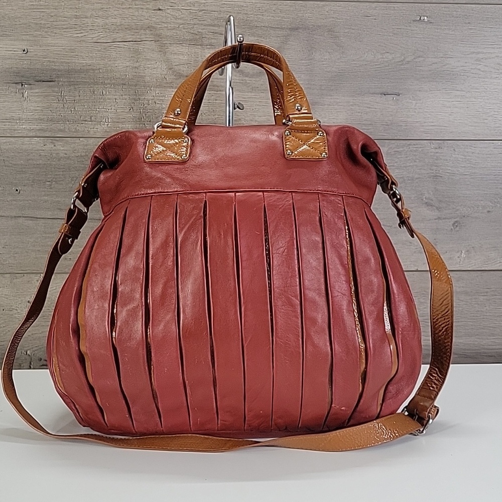 Large Cynthia Rowley Red/Tan Pleated Leather Tote Bag - Picture 3 of 13